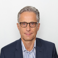 Tomasz Bartos Tomasz Bartos
